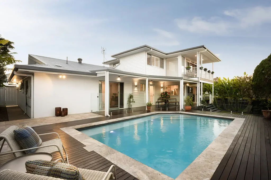 Buderim 4房  Hamptons-Inspired Luxury in the Heart of Buderim