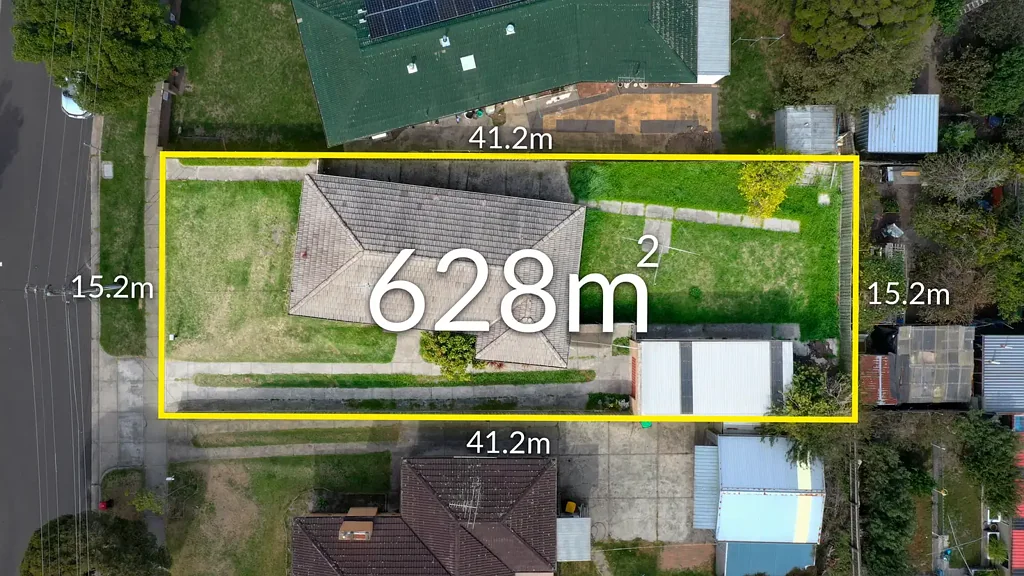 Noble Park 3部屋 Spacious Living, Endless Possibilities - Make This Family Classic Yours!
