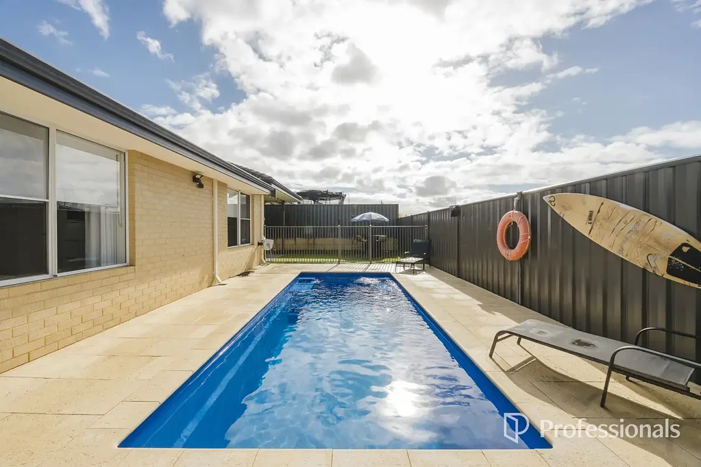 Banksia Grove 4房  * Fab Family Home *