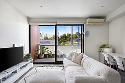 9/19-23 Izett Street, Prahran