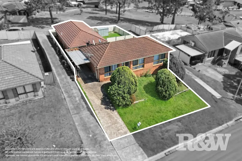 10 and 10A Griffiths Place, Eagle Vale, NSW 2558