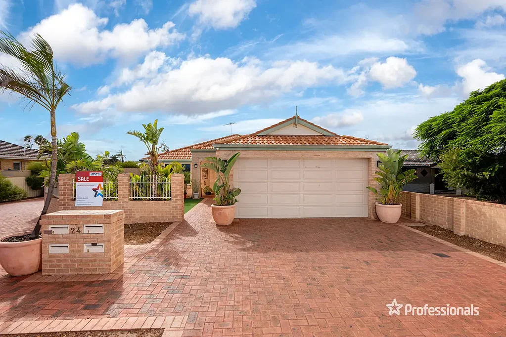 1/24 Charles Street, Bluff Point, WA 6530