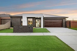 8 Rance Road, Delacombe