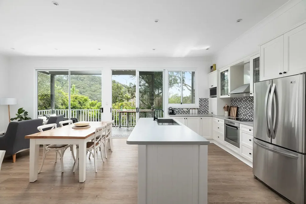11 Severn Road, Woronora, NSW 2232
