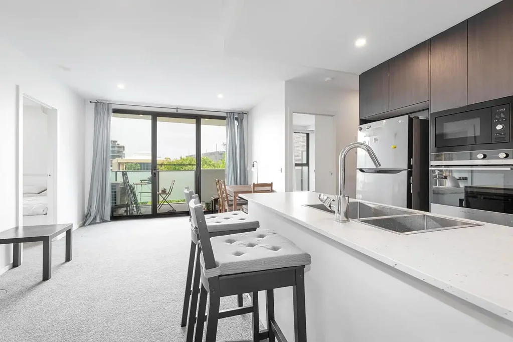 Modern City Apartment – Fully Furnished 2 Bedroom, 2 Bathroom with Private Split Layout
