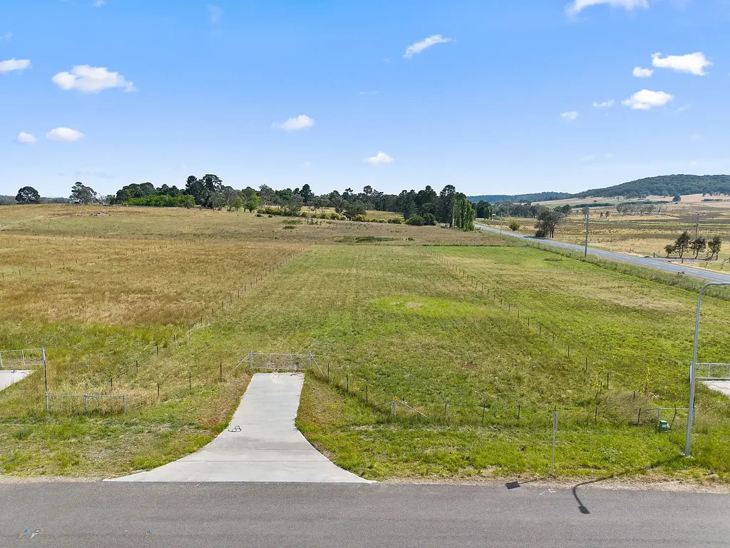 Marulan Build Your Dream Country Oasis