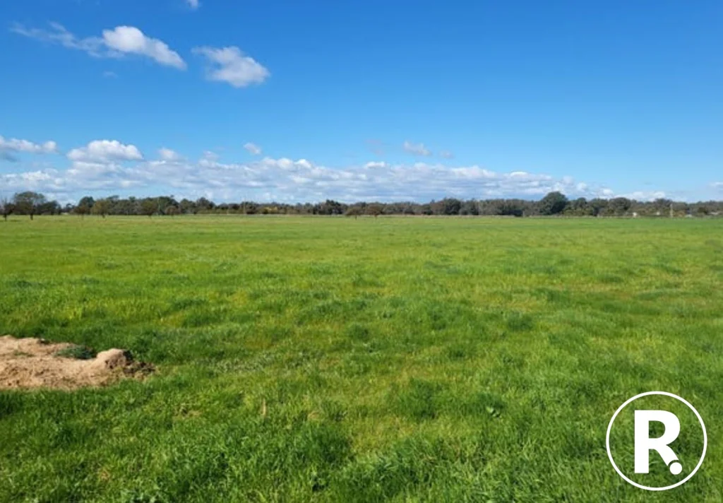 Murchison North Build your dream home on 78 Acres!