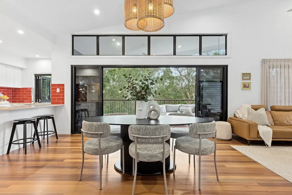 15 Eveleigh Street, Arana Hills, QLD 4054