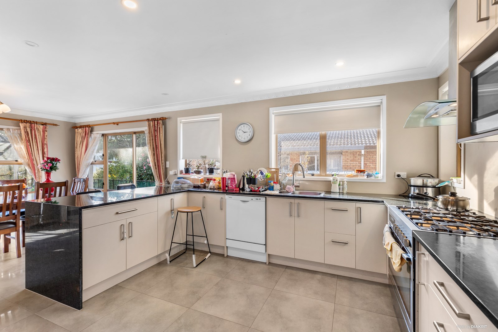 2 Whiteacres Drive, Sunnyhills, Auckland - Manukau, 6 ห้องนอน, 0 ห้องน้ำ, Share