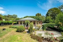 22 George Road, East Warburton