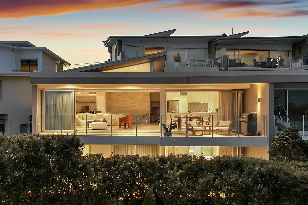 Terrigal 3房  Luxurious Ocean View Townhouse in Prestigious 'Beach House' Complex