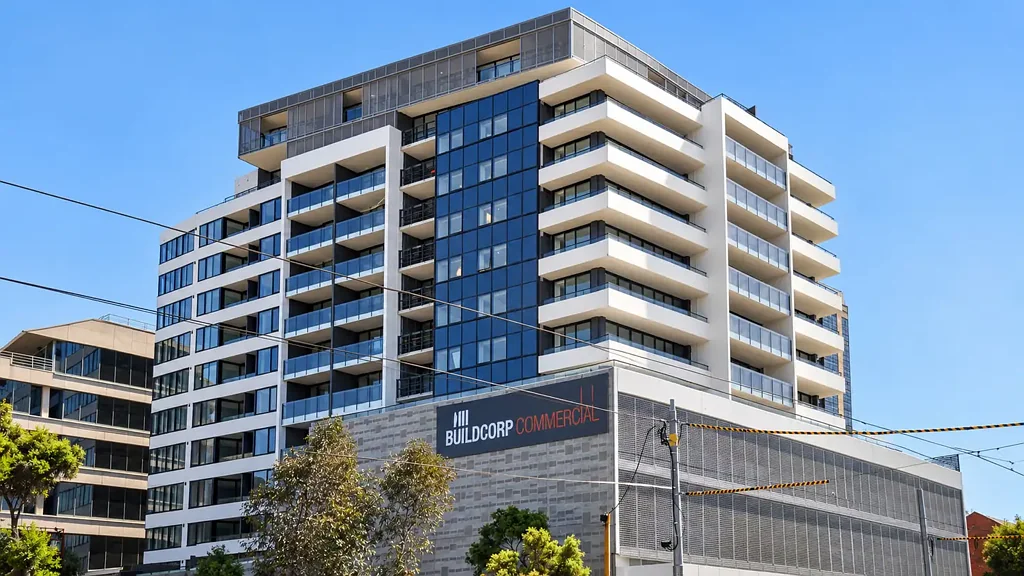 Stylish MOPO Living – Perfect for Young Professionals