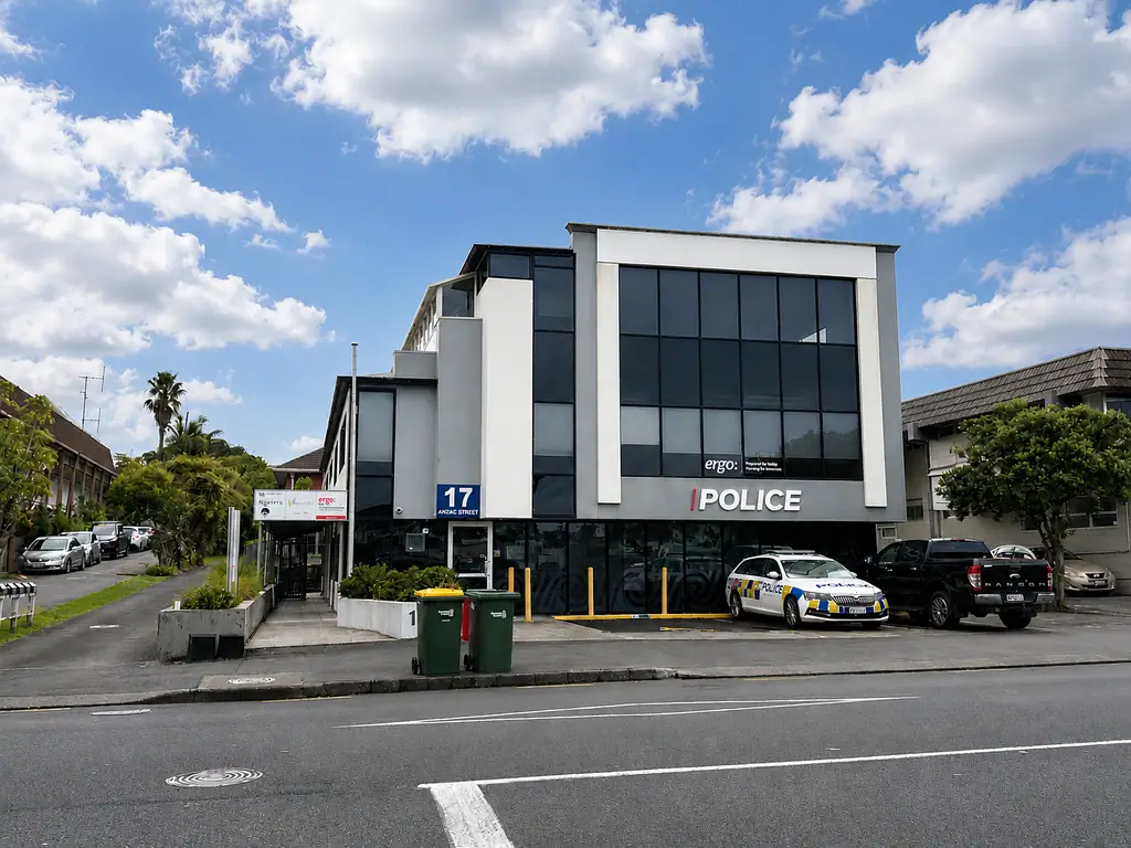 Takapuna SAFEST OFFICE IN TAKAPUNA?