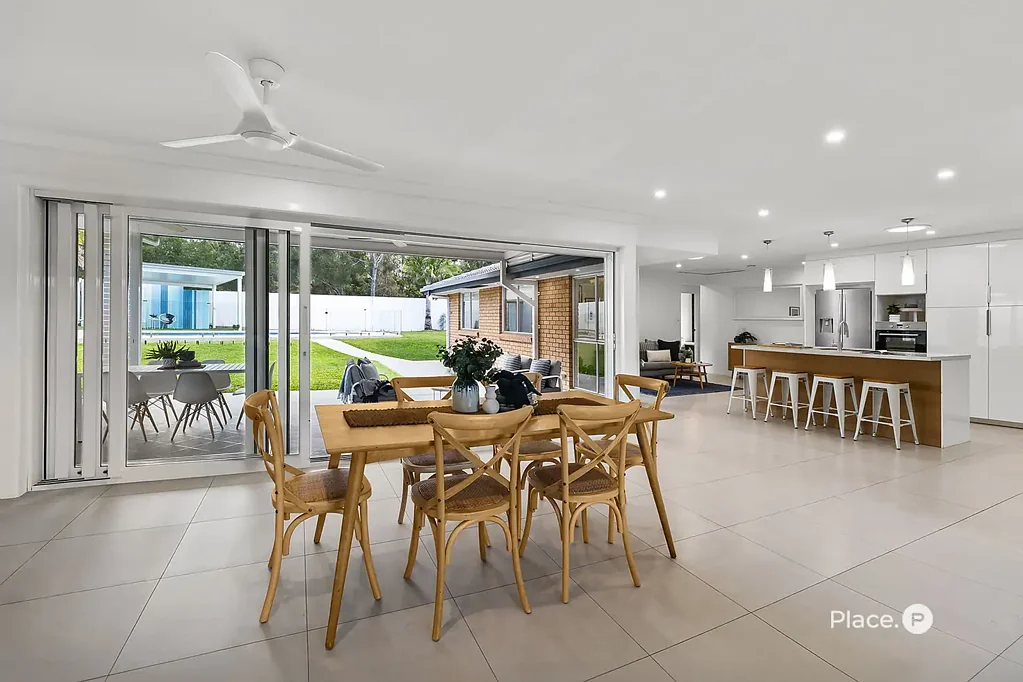 Wellington Point 5房 静街尽头生活，尽享极致家庭舒适 Peaceful Cul-de-Sac Living Meets Ultimate Family Comfort