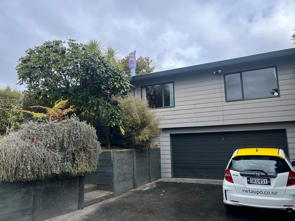 Family Home in Hilltop School Zone