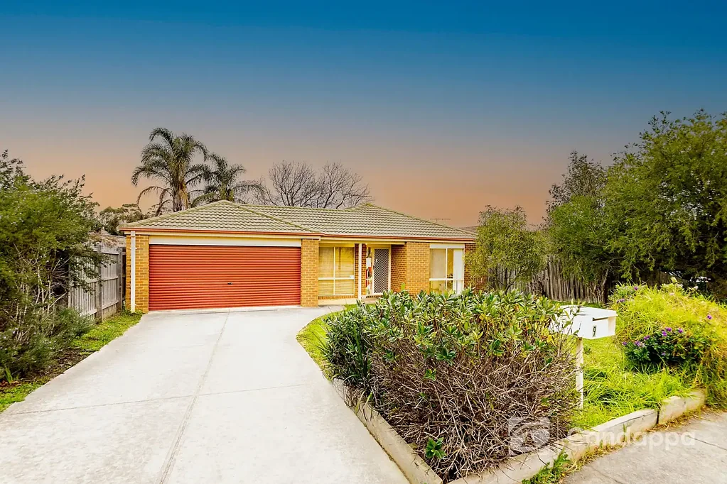 9 Springwater Drive, Drouin, VIC 3818
