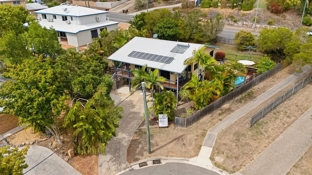 New Auckland 3 Bedroom Timeless Charm Meets Exceptional Space, Pool & Effortless Entertaining
