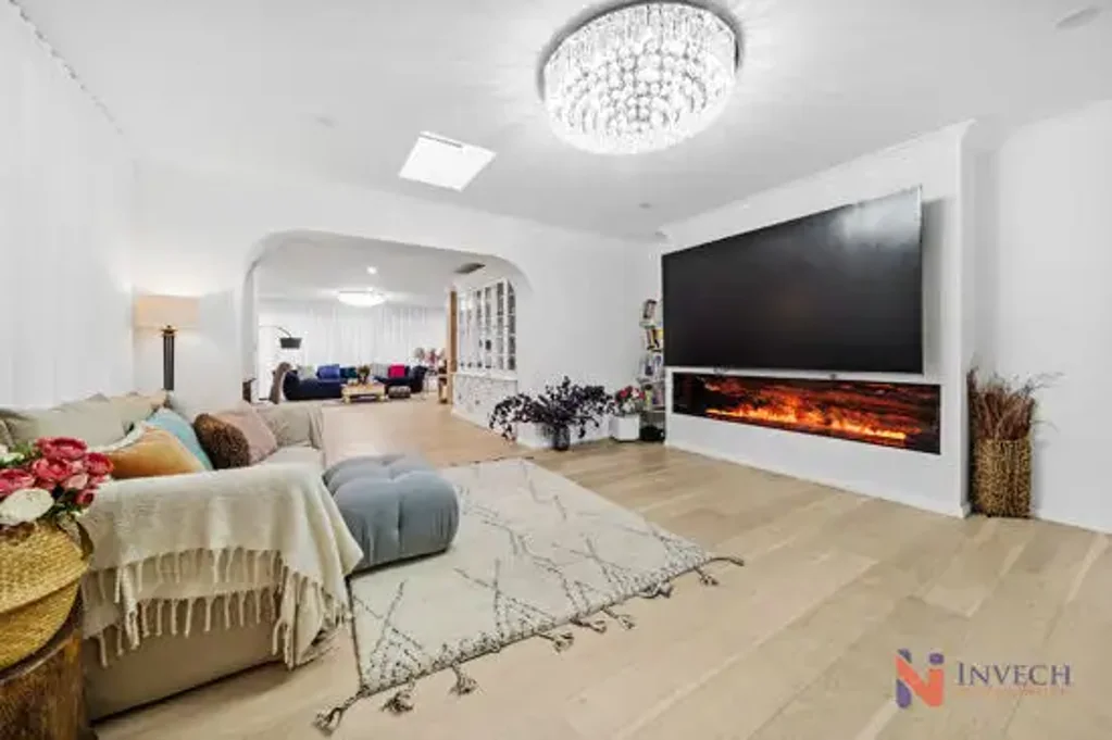 2 Endsleigh Street, Macgregor, QLD 4109