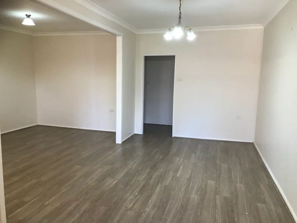 Well Presented 2 Bedroom Unit!