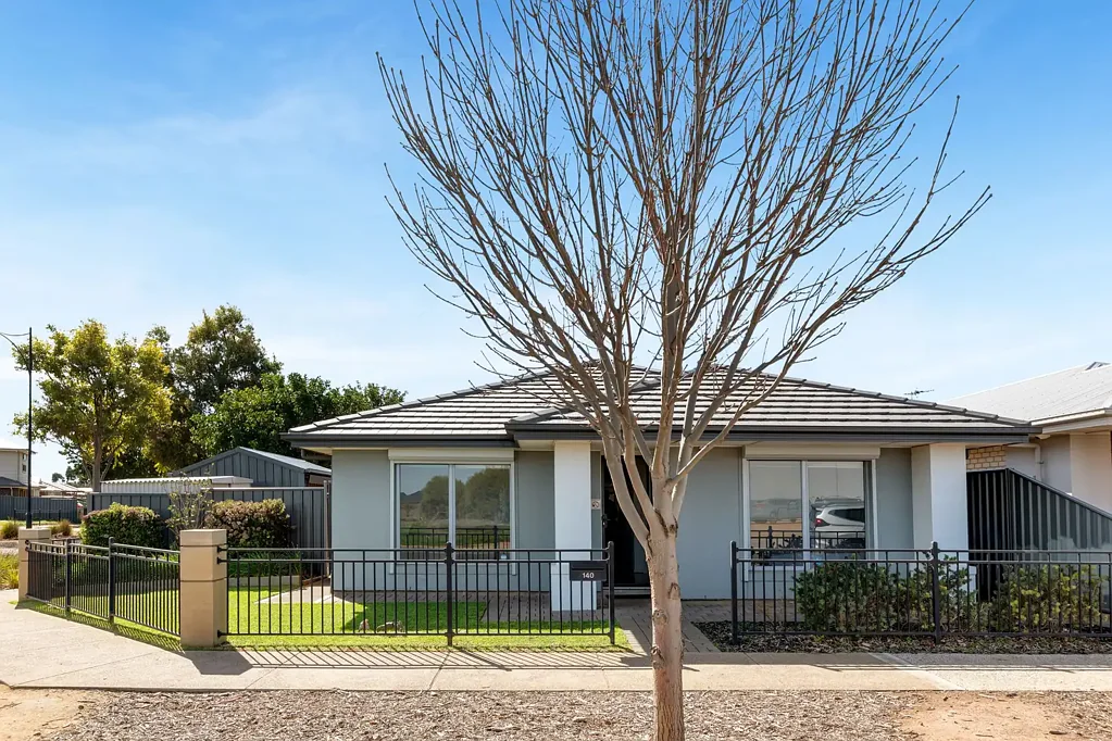 140 Petherton Road, Andrews Farm, SA 5114
