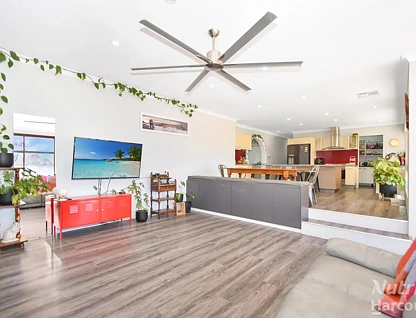 21 Parakeelya Road, Connellan, NT 873, 6 غرف, 4 حمامات, House