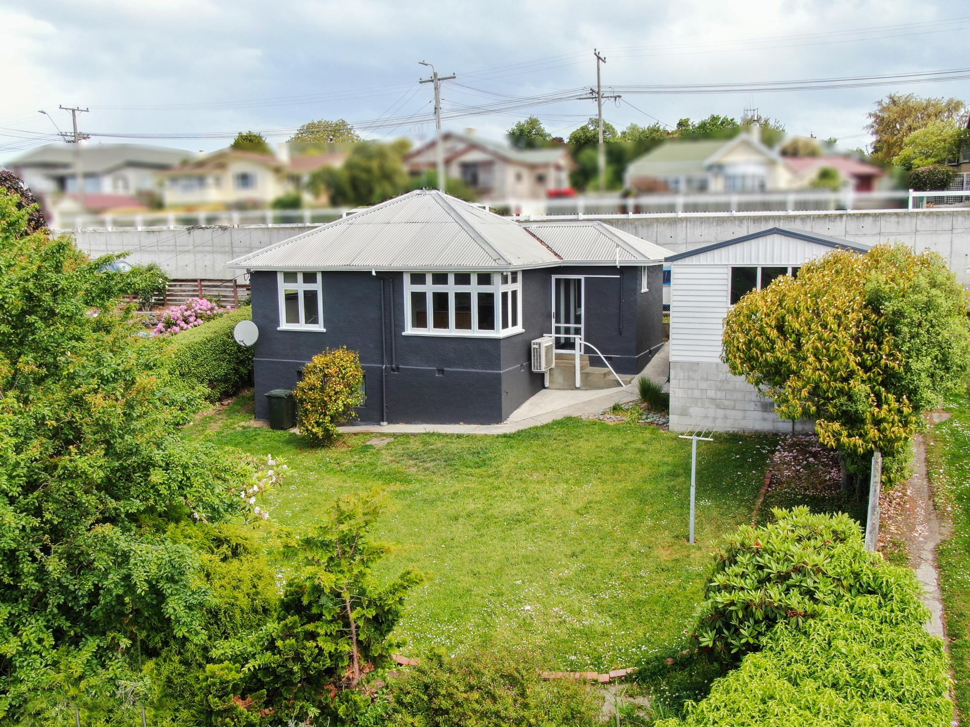 38 Stour Street, Oamaru, Waitaki, 2 कमरे, 1 बाथरूम, House