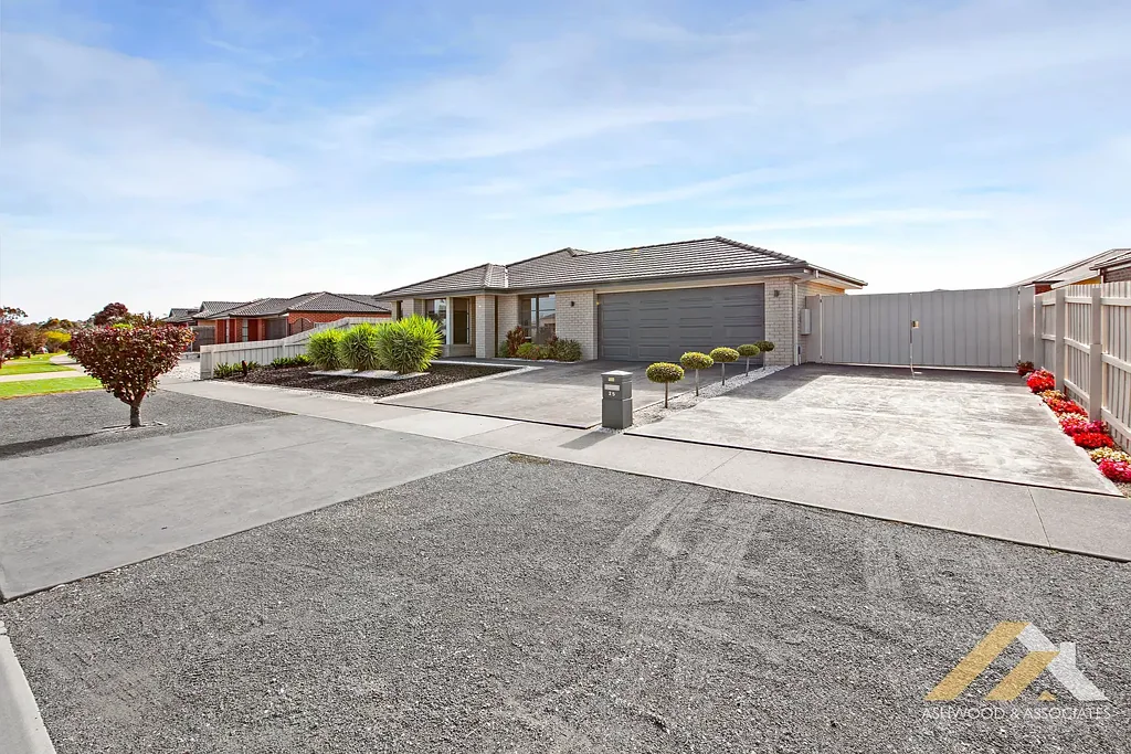 Eastwood 4 Slaapkamer The Complete Family Package in Eastwood - Close to Shopping Centre, School and Park