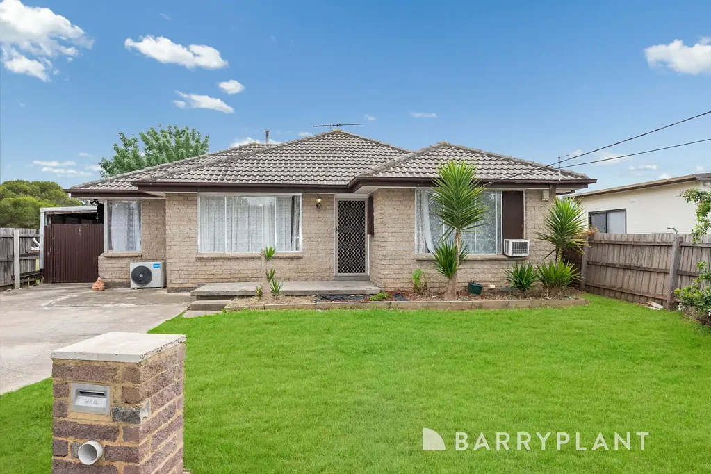 2 Damian Street, Melton, VIC 3337