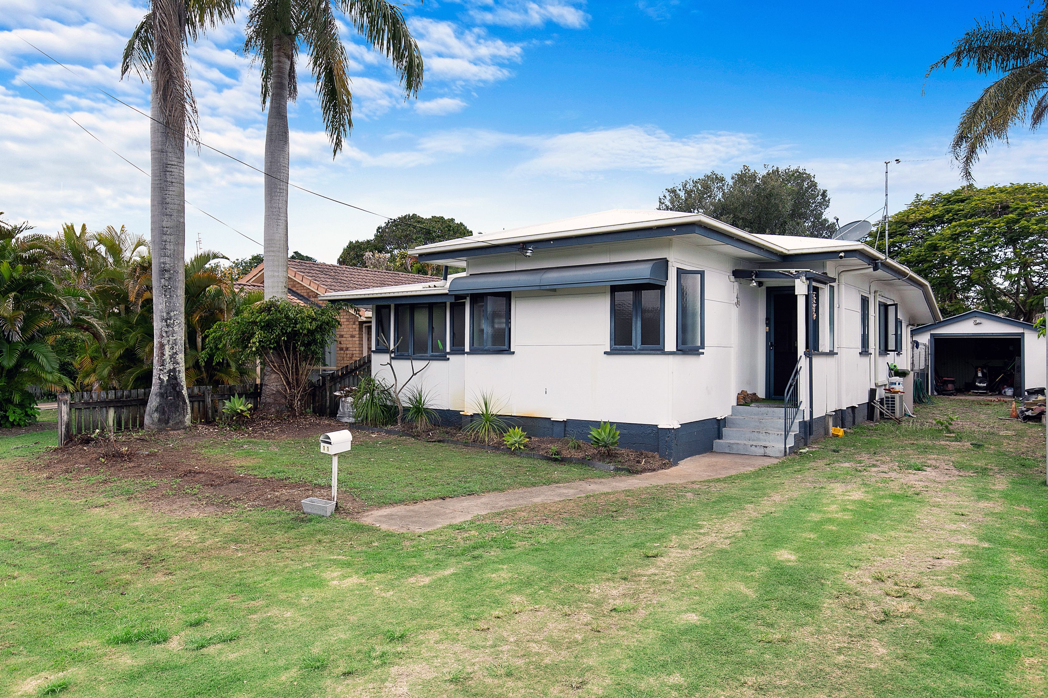 11 OCEAN ST, TORQUAY QLD 4655, 0 Bedrooms, 0 Bathrooms, House