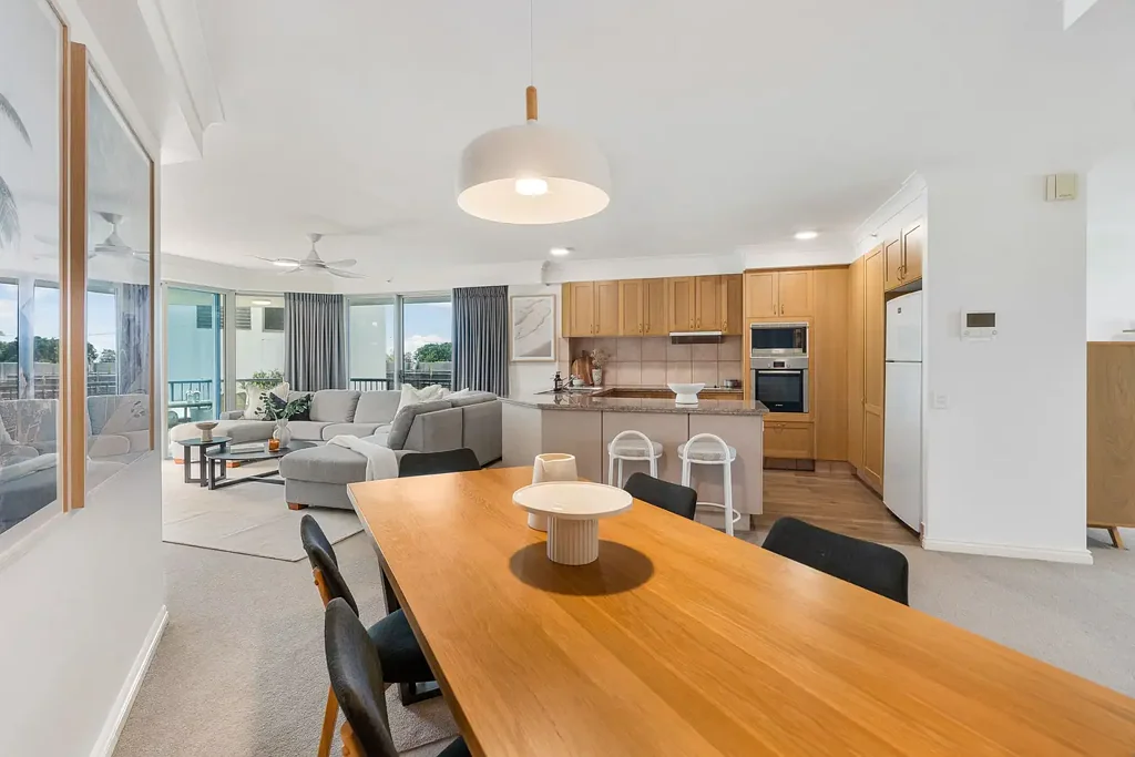 Broadbeach 2ਬੈੱਡਰੂਮ Rarely Offered Oversized Apartment in Oceana on Broadbeach