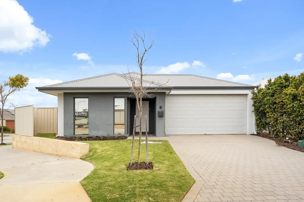 Golden Bay 3房  DREAM COASTAL LIVING