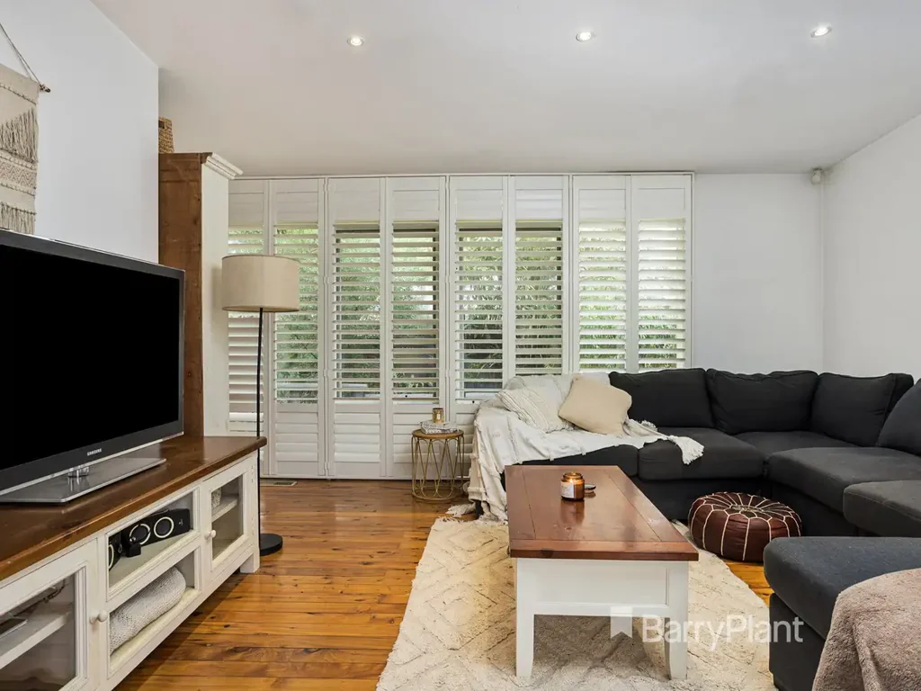 2 Bedroom, 2 Bathroom Cottage