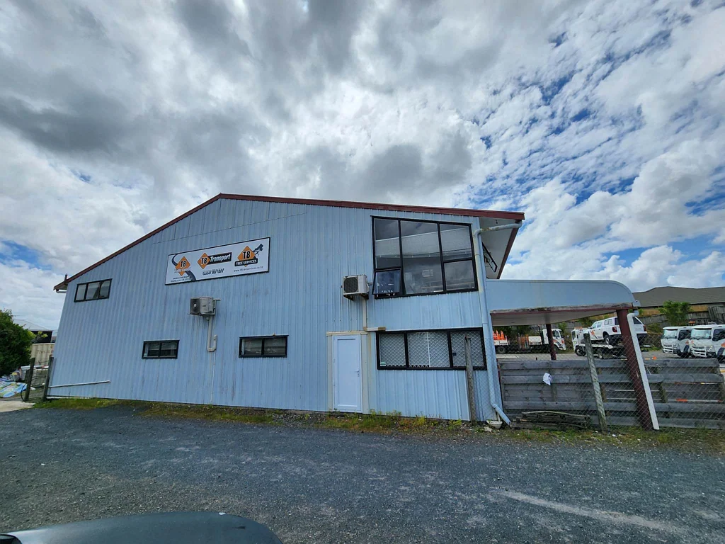 Kerikeri DRIVE THROUGH INDUSTRIAL WITH LARGE YARD