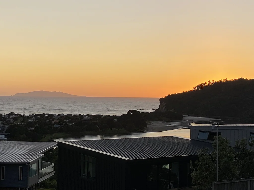 Whangamata Wake Up To This!!