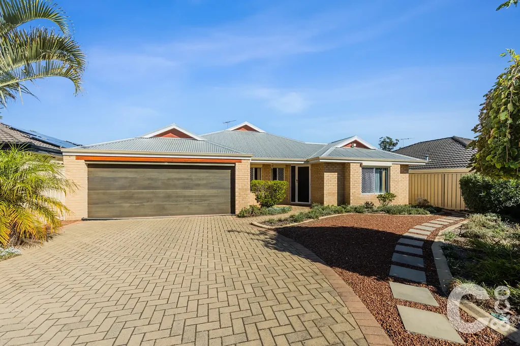 18 Hueston Lookout, Leda, WA 6170