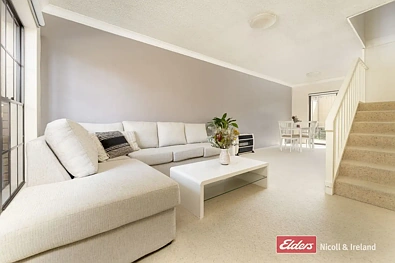 2/96 Lambert Street, Bathurst, NSW 2795, 3 Bedrooms, 1 Bathrooms, Unit