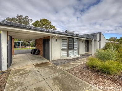 Forrestfield 3房  The Complete Package with Subdivision Potential