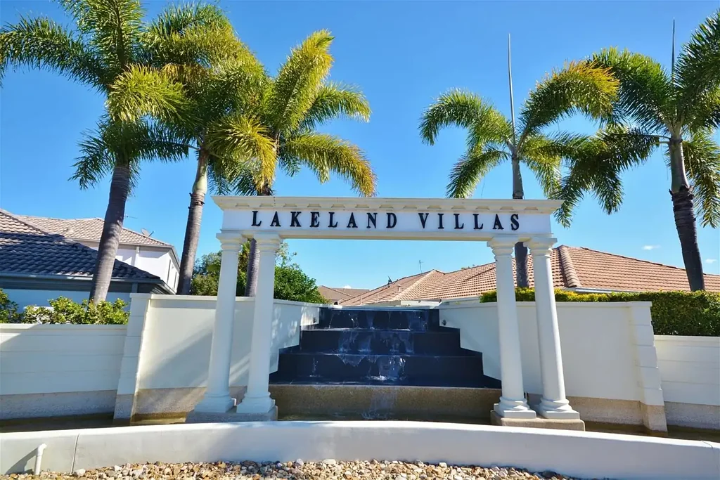 3 Bedroom Villa for Rent - Lakeland Villas, Merrimac