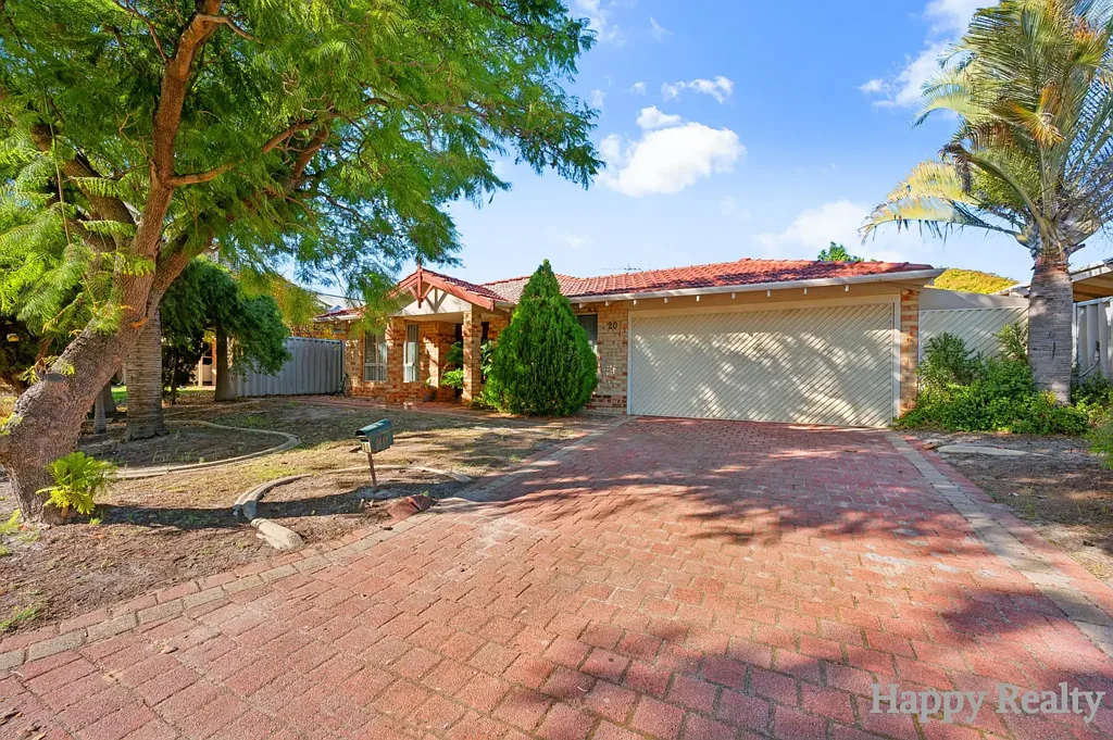 Canning Vale 4房  Spacious Family Living with Dual Theatre Rooms, High Ceilings & Versatile Spaces