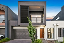 18 Verona Crescent, Fraser Rise