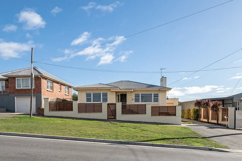 6 Napoleon Street, Youngtown, TAS 7249
