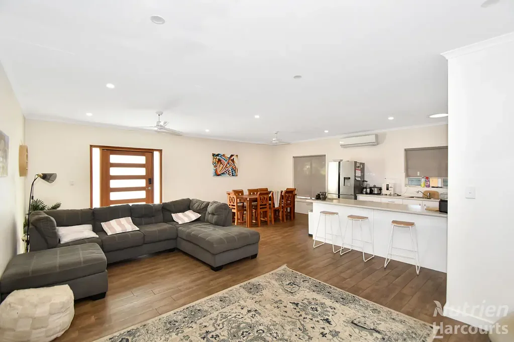 Gillen 5ਬੈੱਡਰੂਮ Affordable Spacious Home with Shed and Outside Room