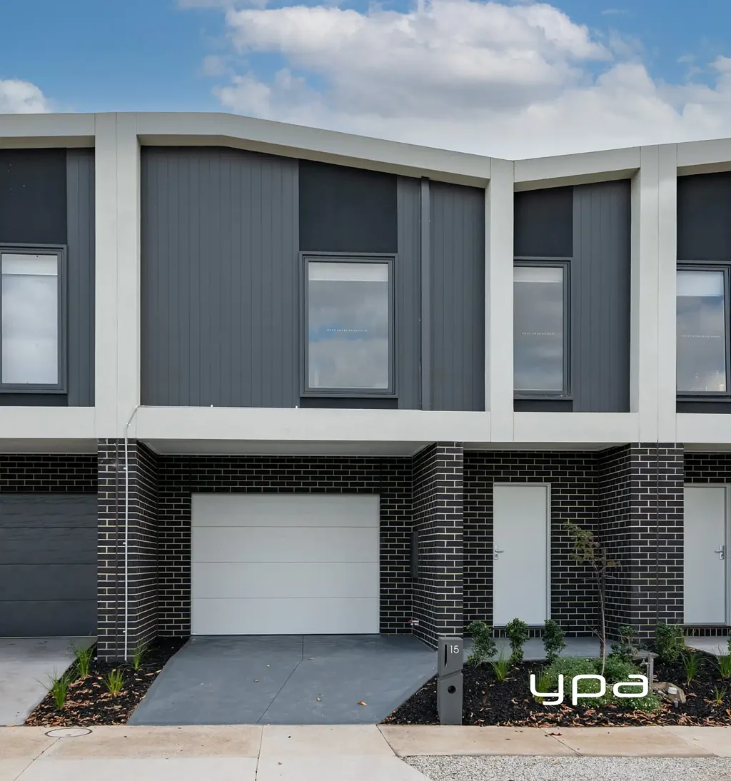 Modern Open-Plan Living in a Prime Sunbury Location