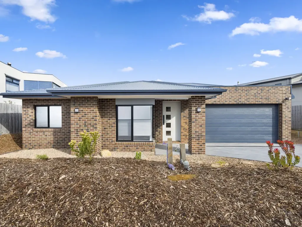 San Remo 4房  Pristine new family home