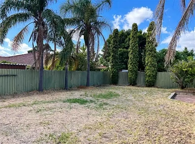 43 Farrington Road, Leeming, WA 6149, 4 phòng ngủ, 2 phòng tắm, House