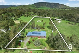 82 Elmhurst Sportsground Road, Elmhurst