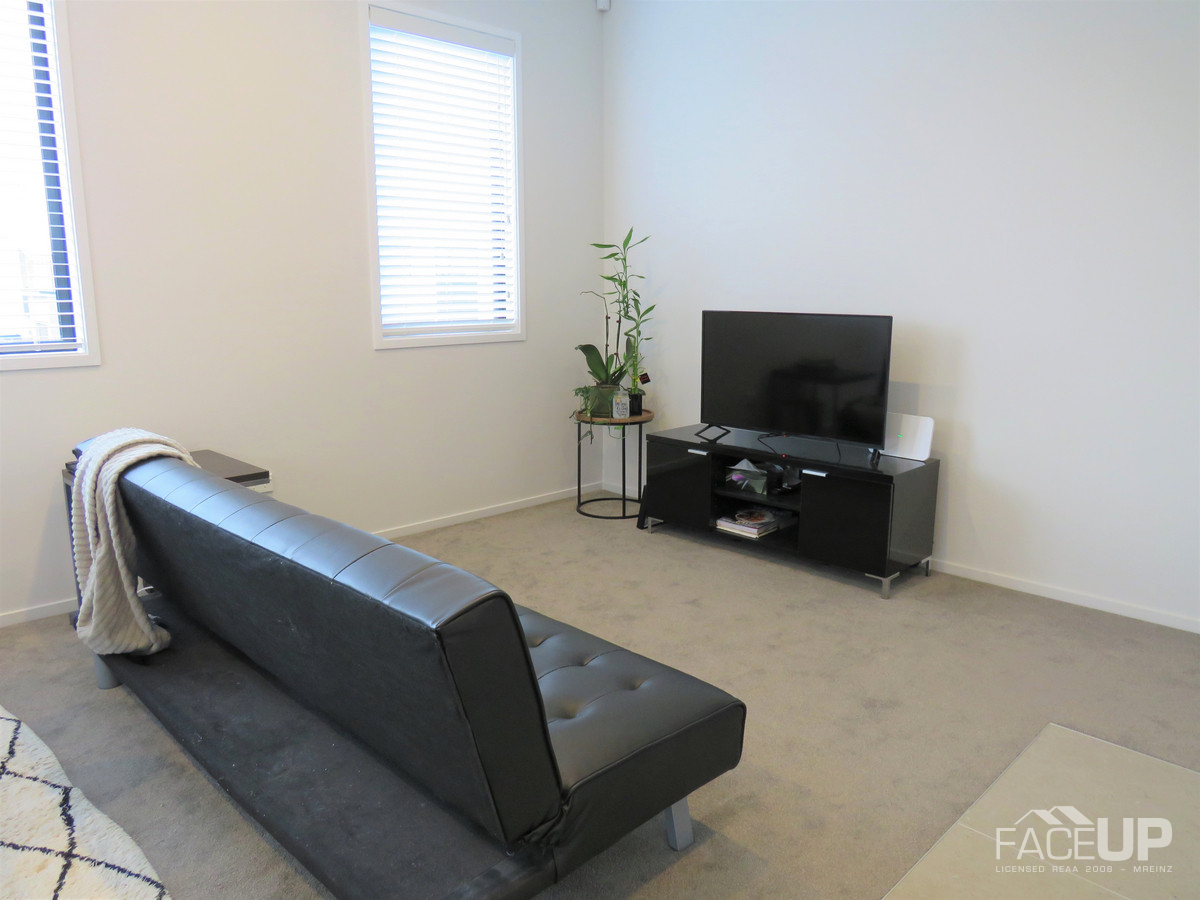 20 Pukewhero Rise, Westgate, Auckland - Waitakere, 1 phòng ngủ, 1 phòng tắm