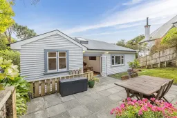 27 Crofton Road, Ngaio