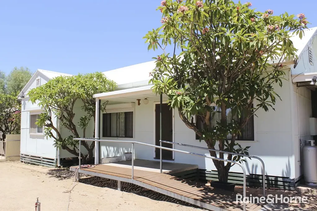 8 Kinnear Street, Port Augusta, SA 5700