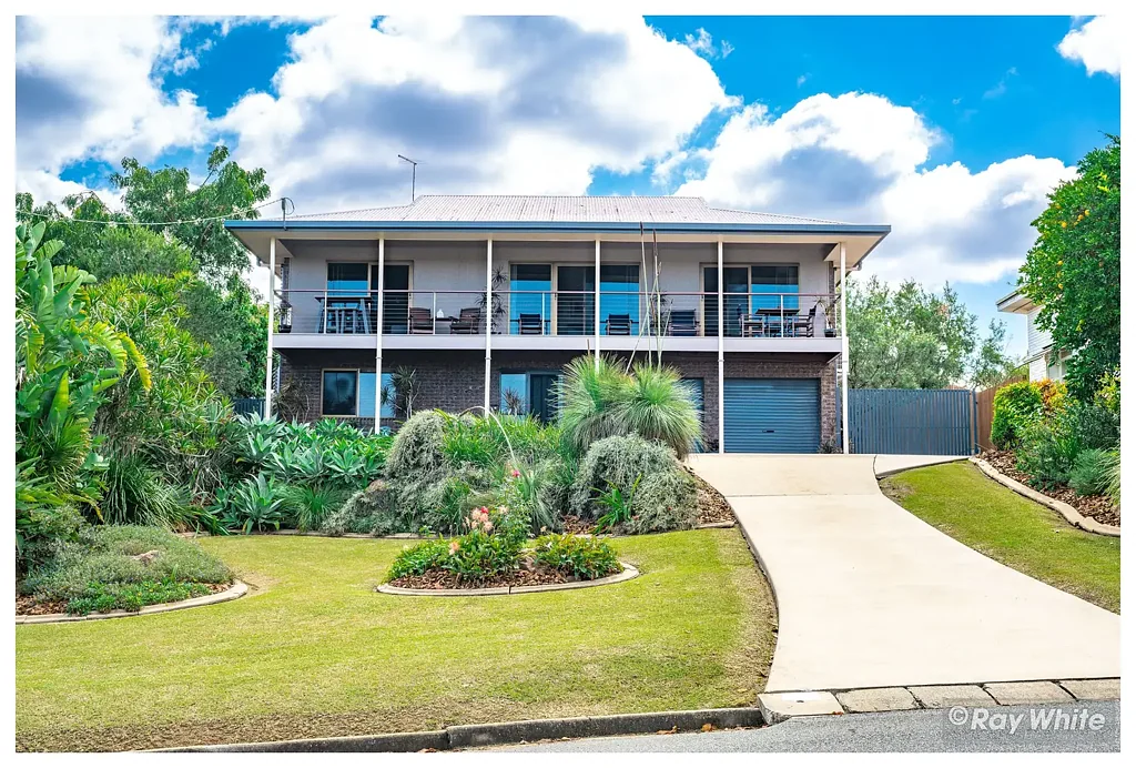 27 Macaulay Street, Kawana, QLD 4701